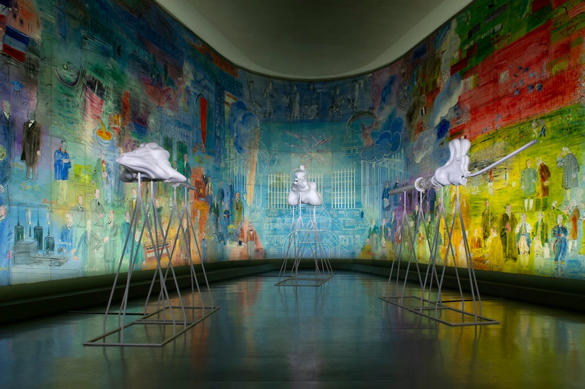 Marguerite Humeau, The Opera of Prehistoric Creatures (Walking Whale, Terminator Hell Pig, Mammoth Imperator), 2012. Vue de l’exposition «YOU» au musée d’art moderne de Paris. © Marc Domage