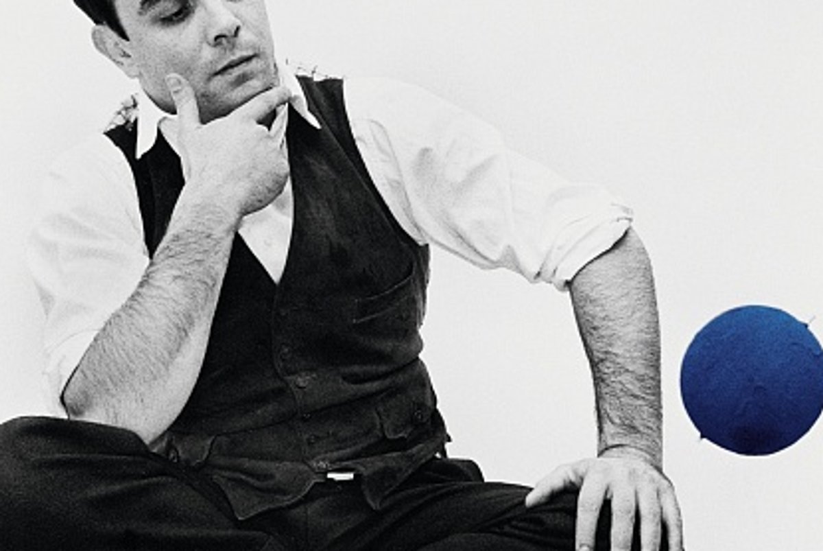 Image: © Yves Klein, ADAGP, Paris / SABAM, Bruxelles, 2017 Photo © Harry Shunk and Janos Kender © J.Paul Getty Trust. The Getty Research Institute, Los Angeles