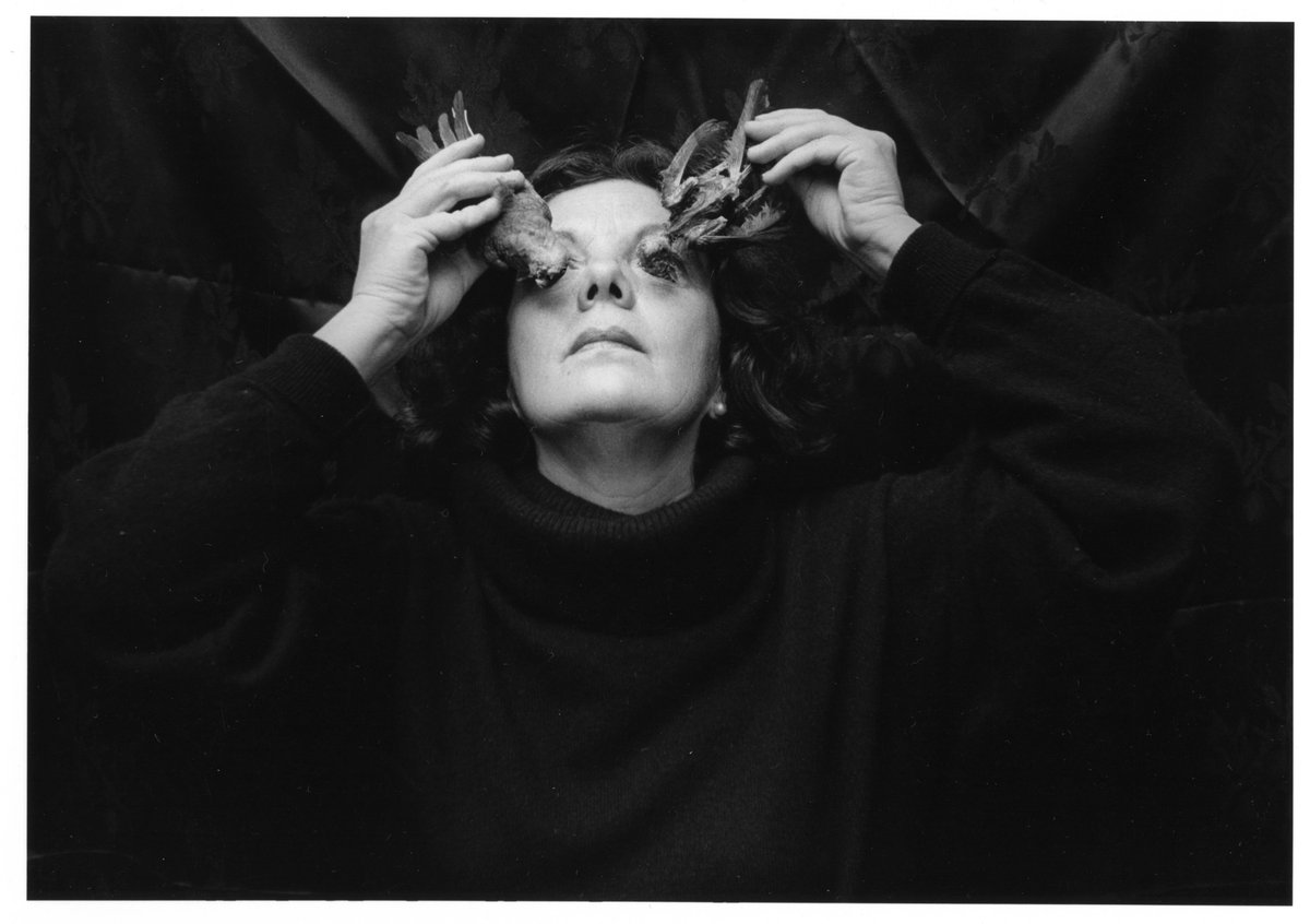Graciela Iturbide, ¿Ojos para volar? Coyoacán, Ciudad de México (Des yeux pour voler ? Coyoacán, Mexico), 1991, épreuve gélatino-argentique. © Graciela Iturbide
