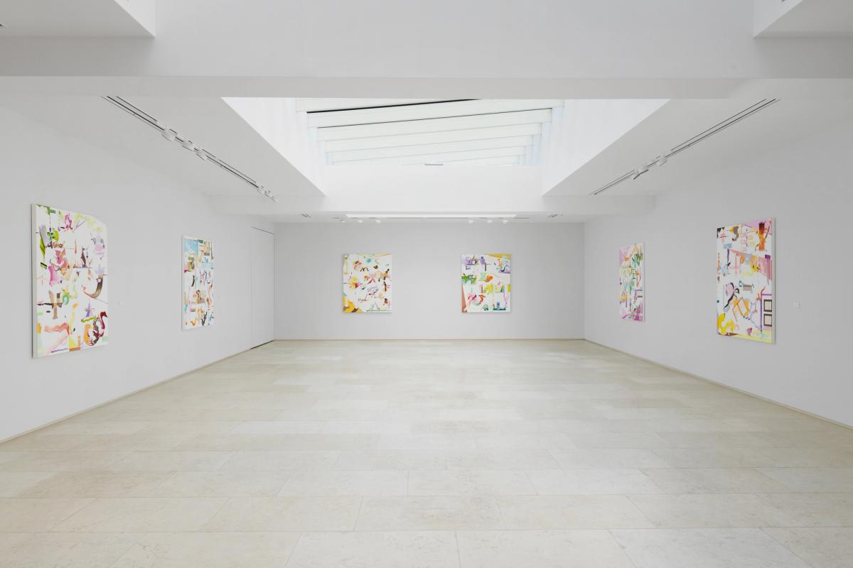 Vue de l’exposition « Fiona Rae : Messages » à la Galerie Nathalie Obadia à Paris. Photo : Bertrand Huet / Tutti image. Courtesy de l’artiste et de la Galerie Nathalie Obadia Paris / Bruxelles