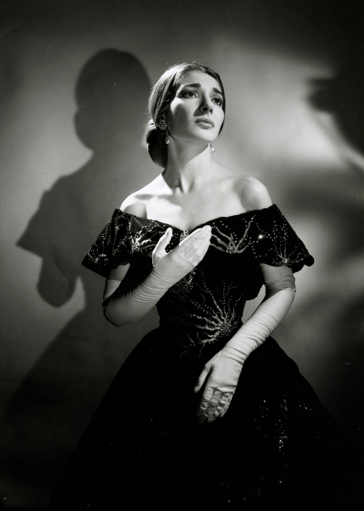 Houston Rogers, Maria Callas dans le rôle de Violetta dans La Traviata de Giuseppe Verdi, photographie.
© Victoria and Albert Museum, Londres