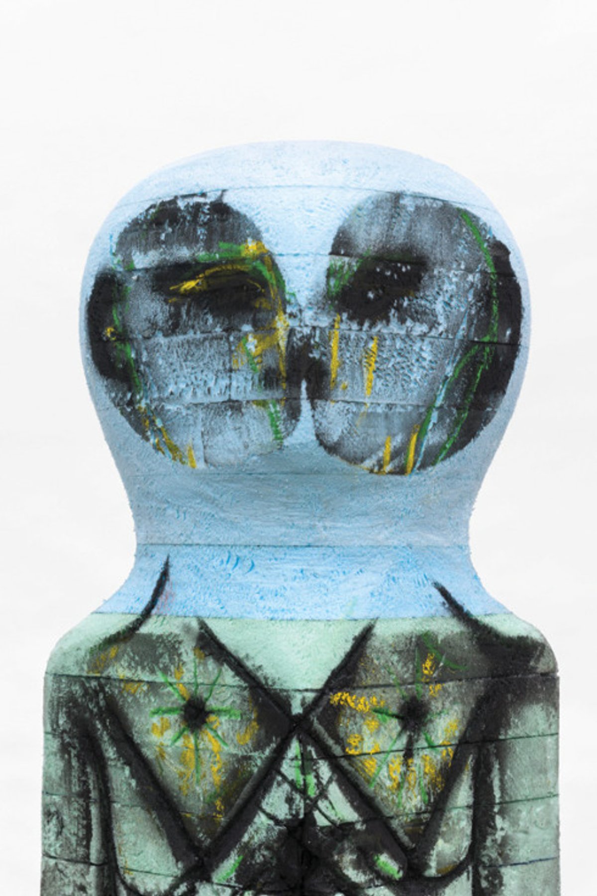 Huma Bhabha, The Hood Maker, 2019, liège, polystyrène, acrylique et bâton à l’huile, collection particulière. © Courtesy de l’artiste et de David Zwirner