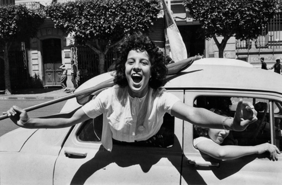 Marc Riboud, Célébration de l’indépendance, Alger, 2 juillet 1962, 1962, photographie. © Marc Riboud/Fonds Marc Riboud au MNAAG