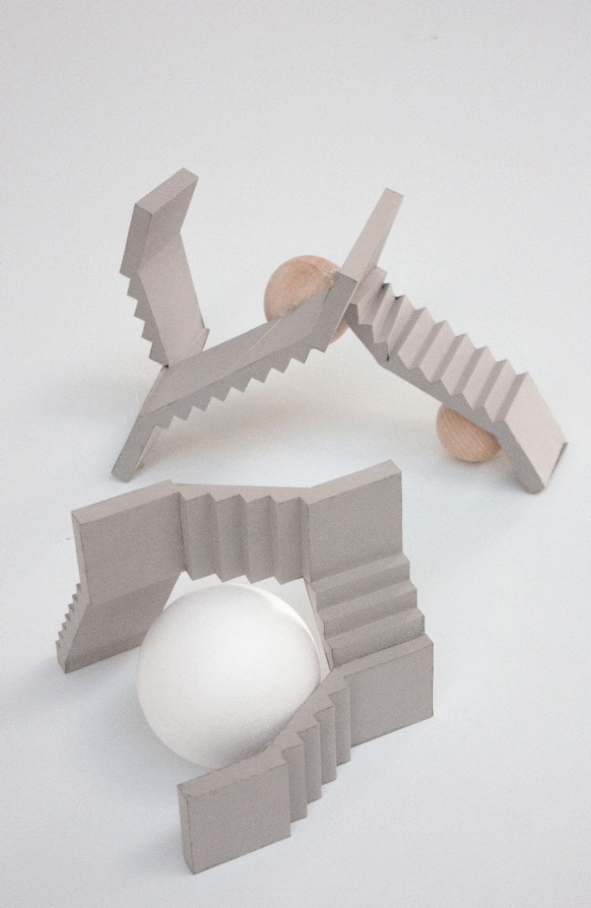 Alicja Kwade, modèle du projet Au cours des mondes (2022) pour la place Vendôme, à Paris. D.R.