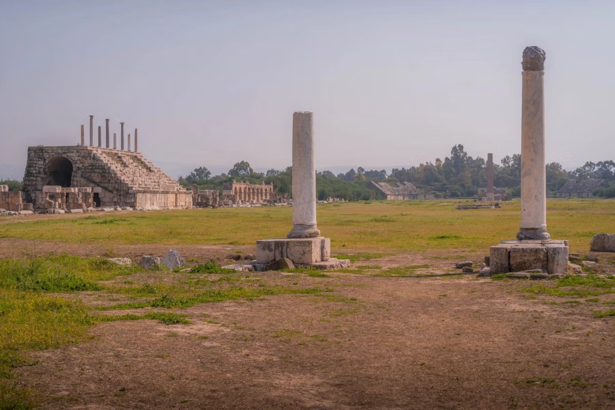Hippodrome de Tyr. Le site se trouve à proximité de l’endroit où la frappe du 6 mars 2026 est tombée. Photo Artaxerxes