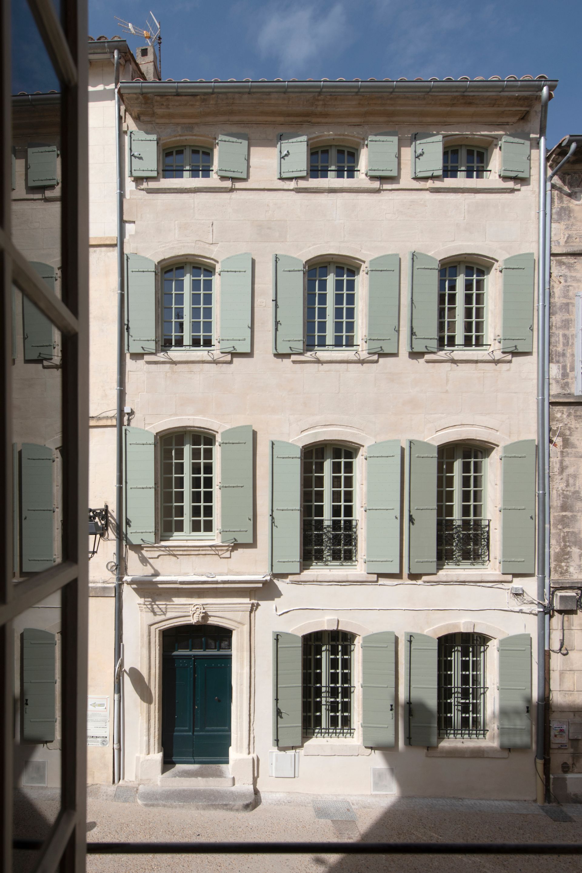 La Fondation Thalie, Arles. Photo : H. Hote/Adagp