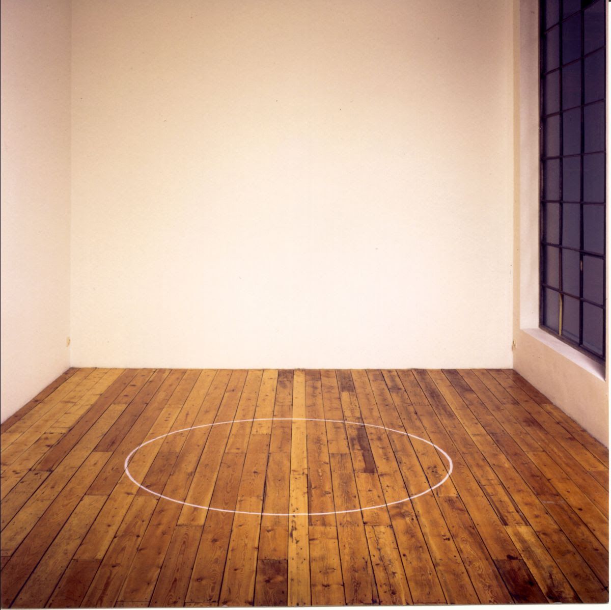 Ian Wilson, Circle on the floor, 1968. Courtesy Jan Mot