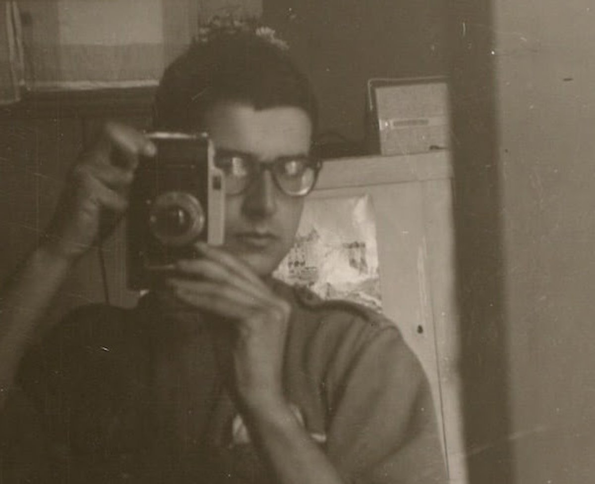 Pierre Guyotat, Autoportrait, mars 1962. Courtesy de la galerie Xavier Hufkens
