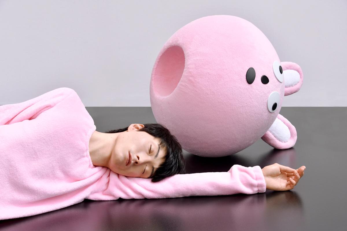 Elmgreen & Dragset, All Dressed Up (détail), 2022, technique mixte.
© Studio Elmgreen & Dragset