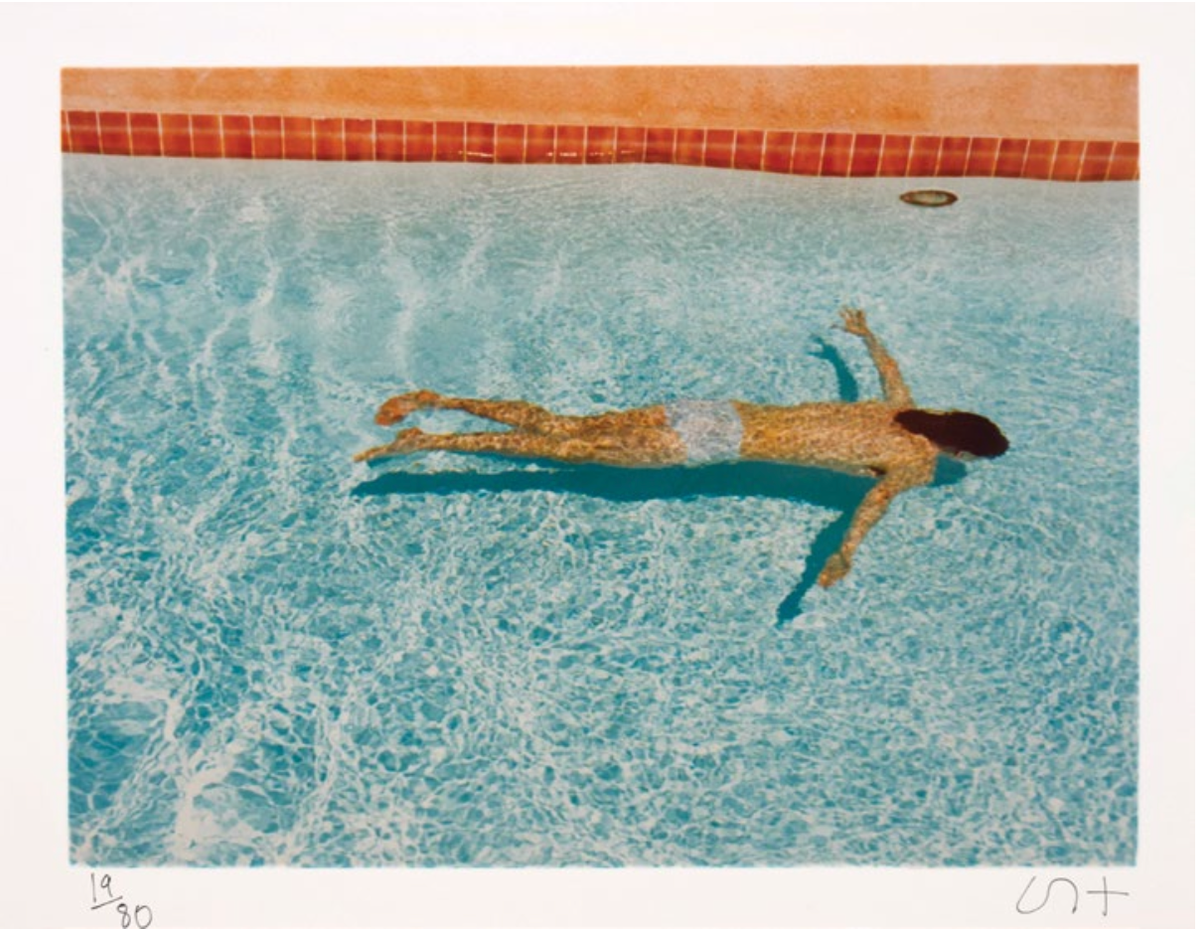 David Hockney, John St. Clair Swimming april 1972, série Twenty Photographic Pictures, 1976, tirage chromogène. Courtesy d’Equinox Gallery