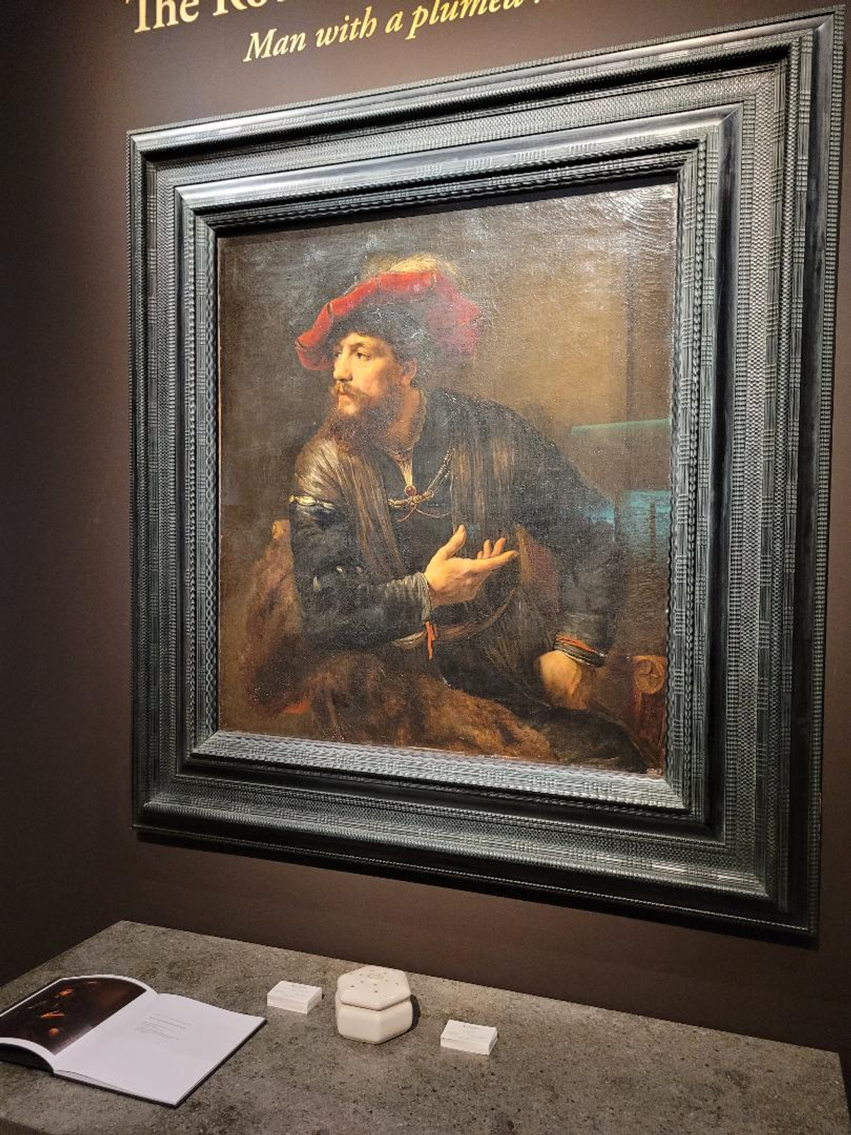 Willem Drost, Man with a Plumed Red Beret, 1654. Galerie Agnews. Photo : A.C.
