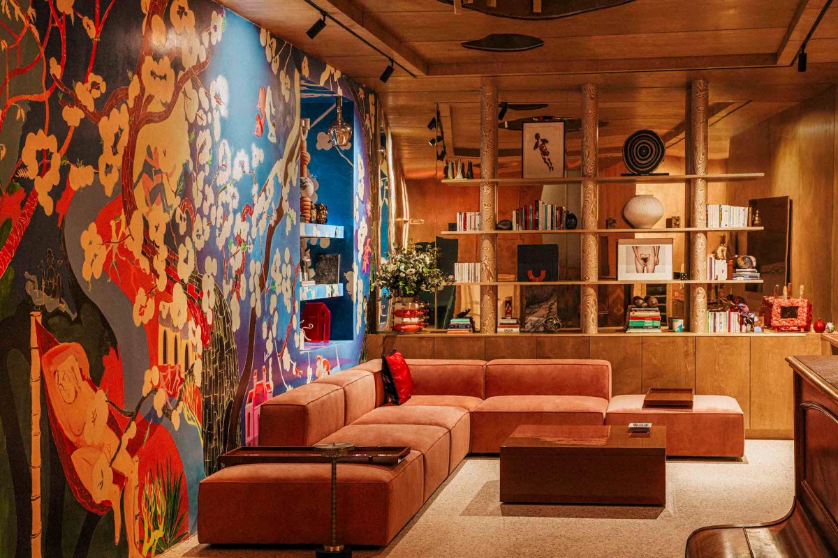 Vue du sous-sol de la Casa Franca, et de la fresque d’Antoine Carbonne. @ Studio Matthieu Salvaing