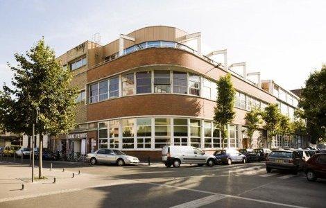 La façade de Mains d’œuvres à Saint-Ouen. © Vinciane Verguethen