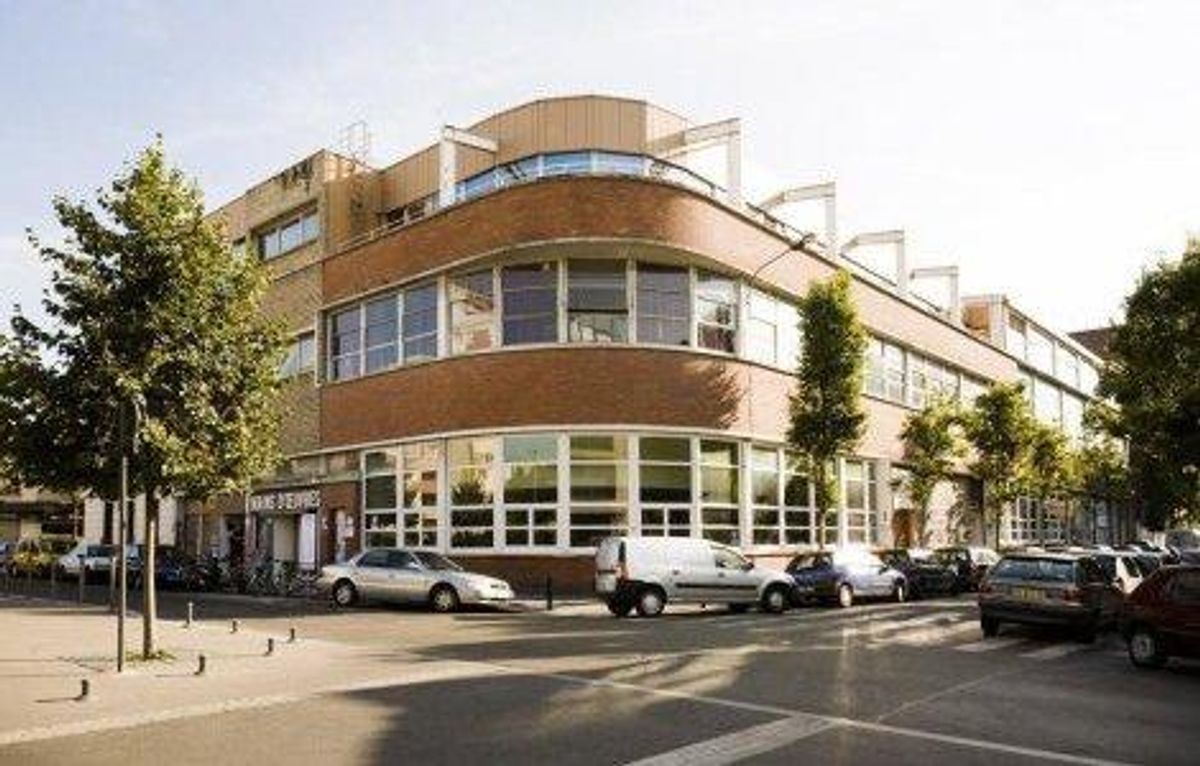 La façade de Mains d’œuvres à Saint-Ouen. © Vinciane Verguethen