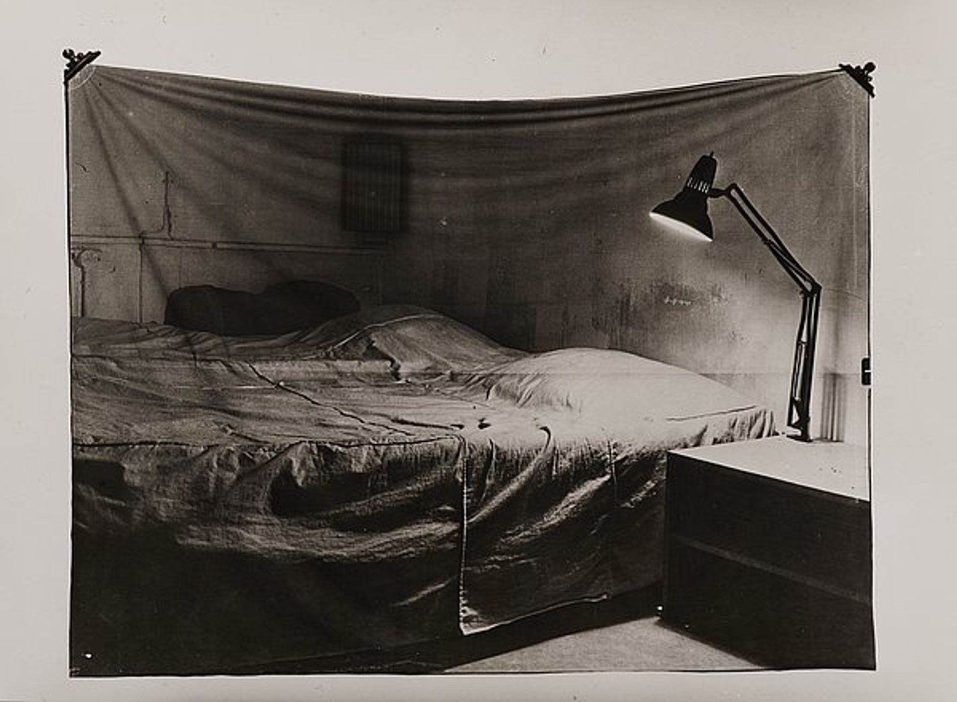 Balthasar Burkhard,The Bed (Photo Canvas With Markus Raetz), 1969-1970.© Estate Balthasar Burkhard