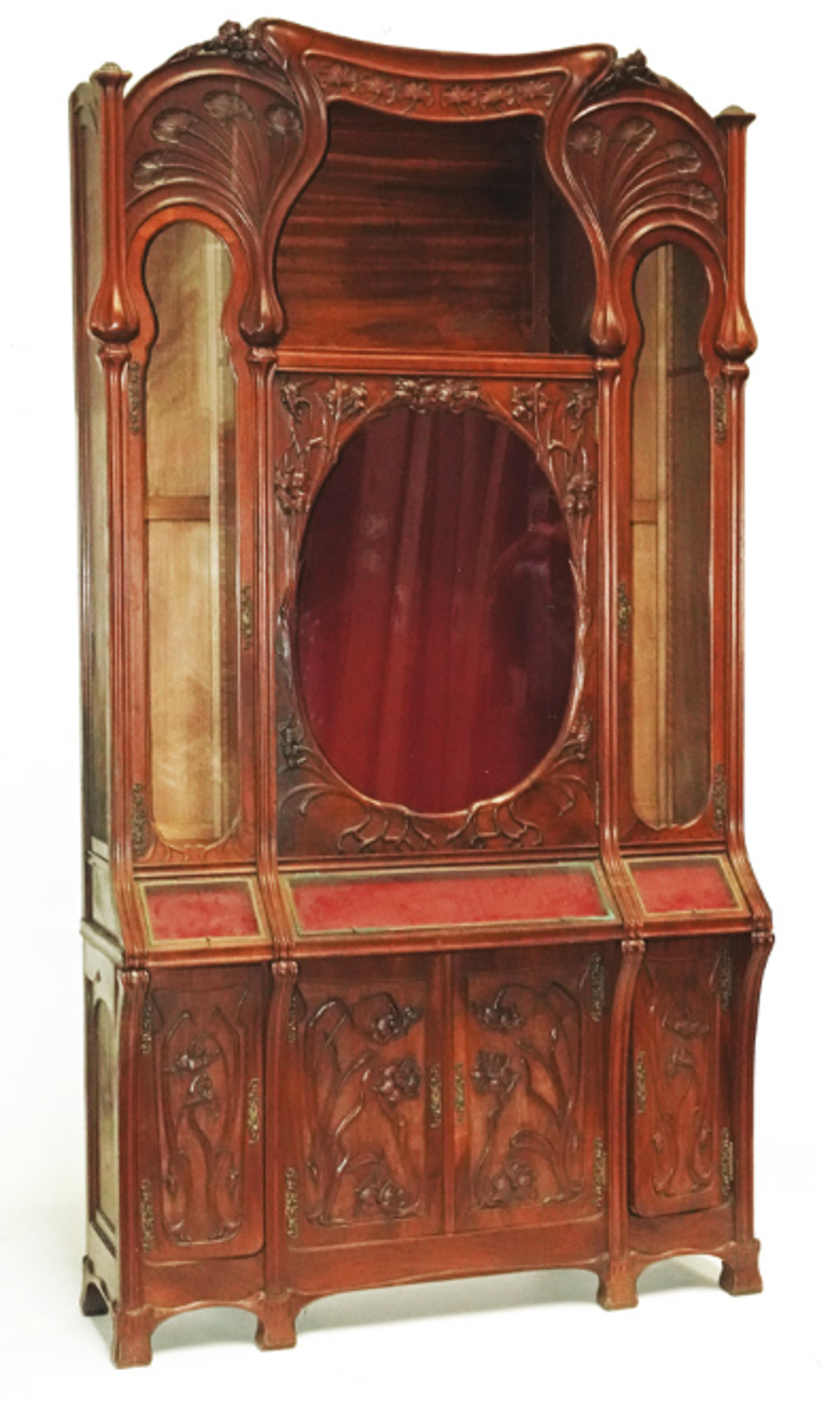 École de Nancy, attribué à Louis Majorelle, bibliothèque à deux corps, époque Art nouveau, acajou. Est. 5 000 - 8 000 euros. © Mirabaud-Mercier