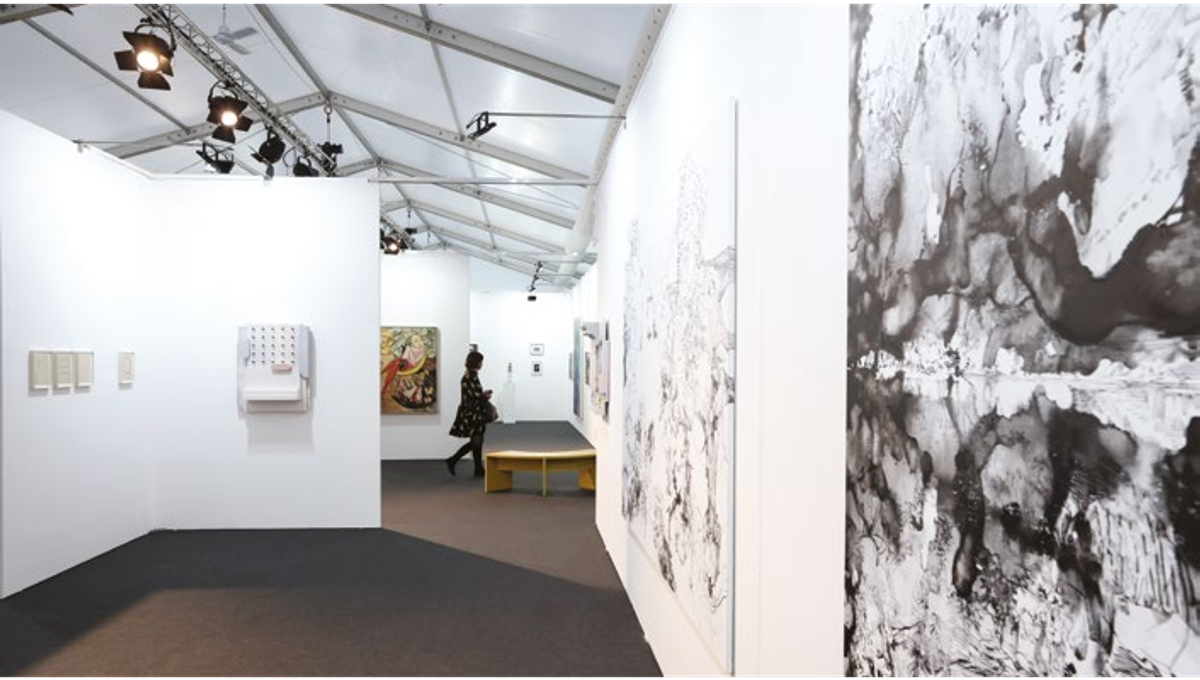 Vue de la foire Luxembourg Art Week en 2021. © Sophie Margue