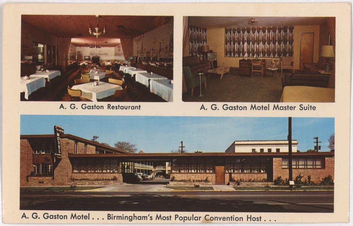 Carte postale du motel A. G. Gaston à Birmingham, Alabama (vers 1960-1969) tirée du livre de lettres envoyées à Arthur Shores, éminent avocat et leader des droits civiques à Birmingham, Alabama (Vol. 2).
© Alabama Department of Archives and History