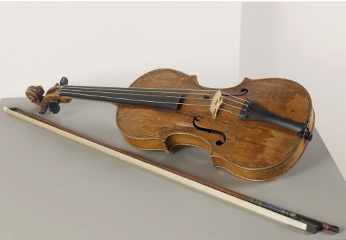 Le violon d’Ingres. © Musée Ingres Bourdelle, Montauban/Marc Jeanneteau