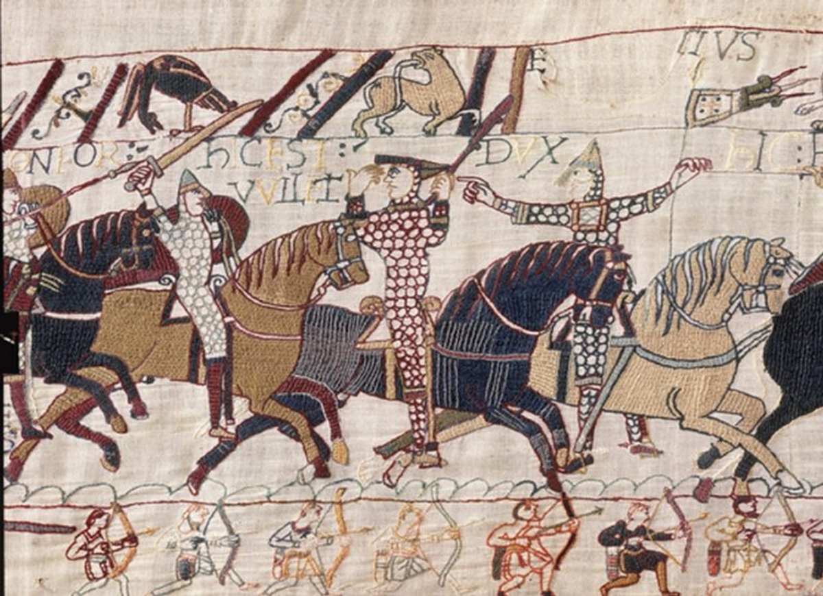 Un des épisodes de la grande épopée médiévale de la Tapisserie de Bayeux. © Musée de la Tapisserie de Bayeux
