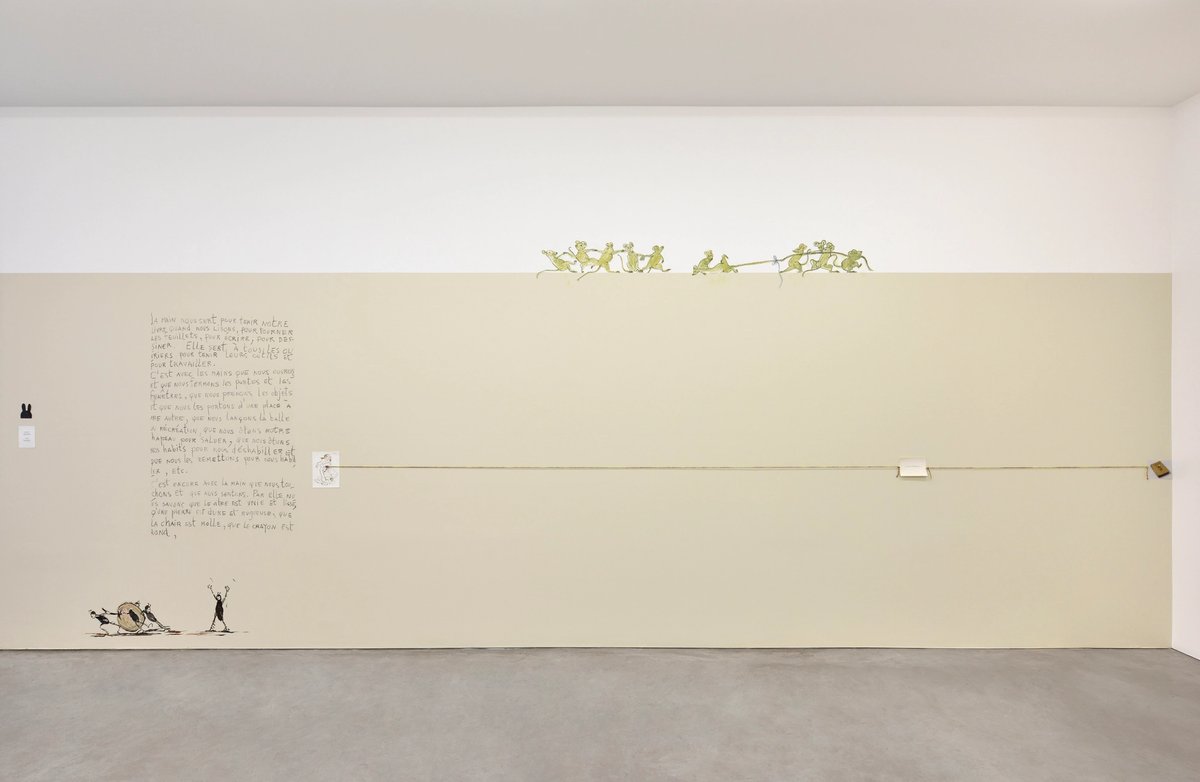 Vue de l’exposition « Ana Jotta : beaucoup, peu, rien », chez Marian Goodman, Paris. Courtesy Marian Goodman. Photo : Rebecca Fanuele
