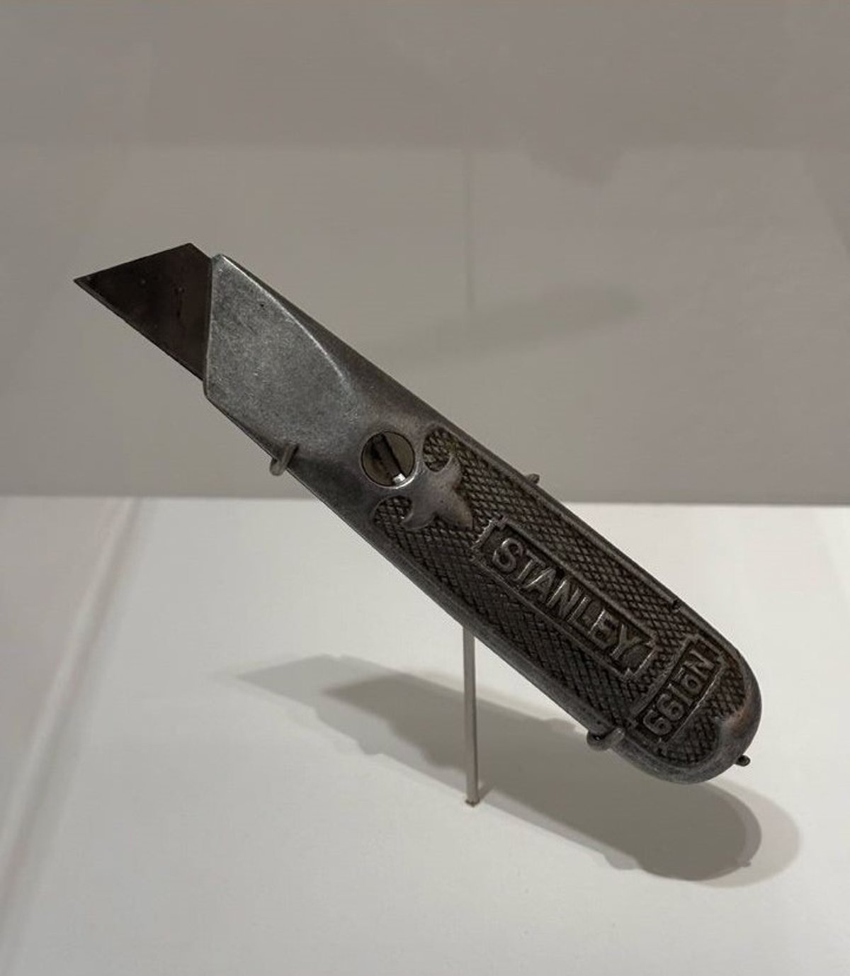 Cutter de Brion Gysin, vers 1960, collection particulière, Paris. Photo Emmanuel Tibloux