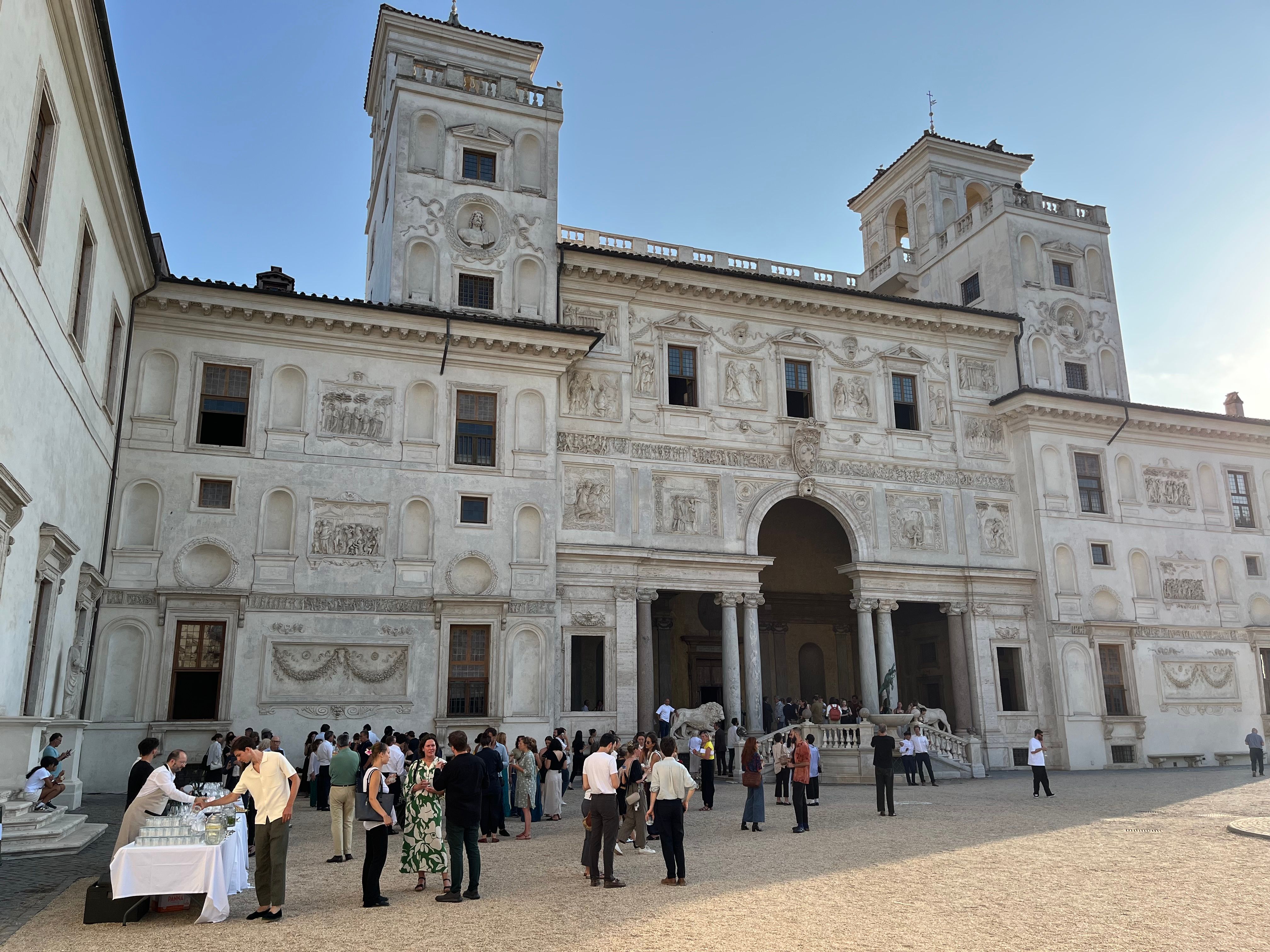 L’Académie de France à Rome – Villa Médicis, le 27 juin, lors de l'inauguration de l'exposition de fin d'année des pensionnaires de la promotion 2024-2025. Photo : Stéphane Renault