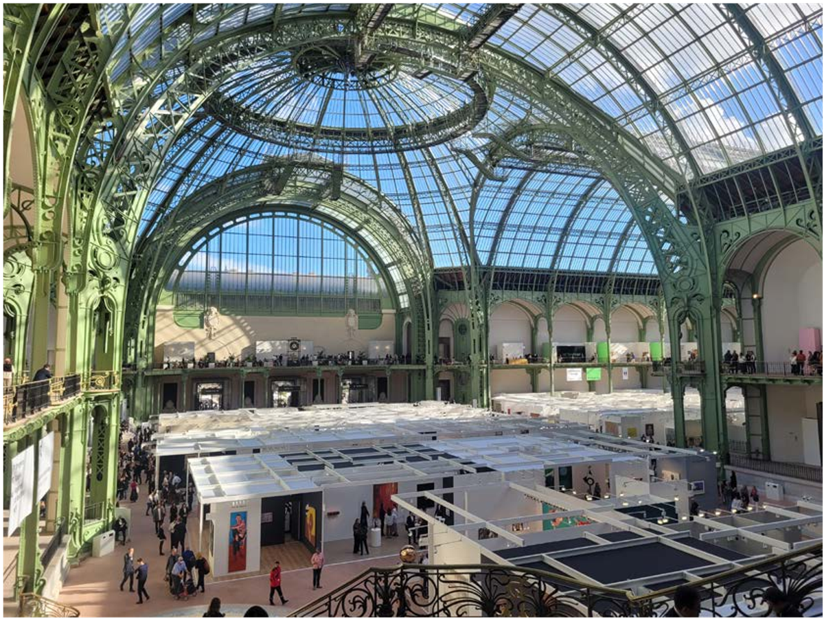 Art Basel Paris s'est ouverte hier pour la première fois au Grand Palais restauré. Photo Alexandre Crochet