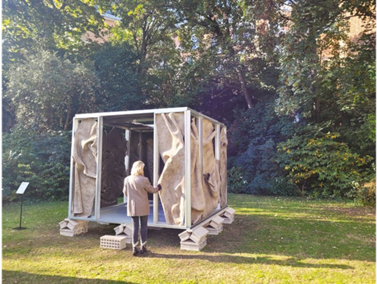 Abri de Marc Leschelier, 2023. © L’artiste et Ketabi Bourdet