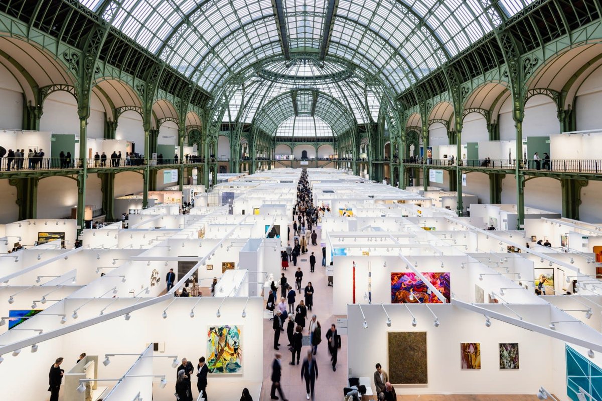 Vue d’Art Basel Paris 2026 au Grand Palais. Courtesy of Art Basel