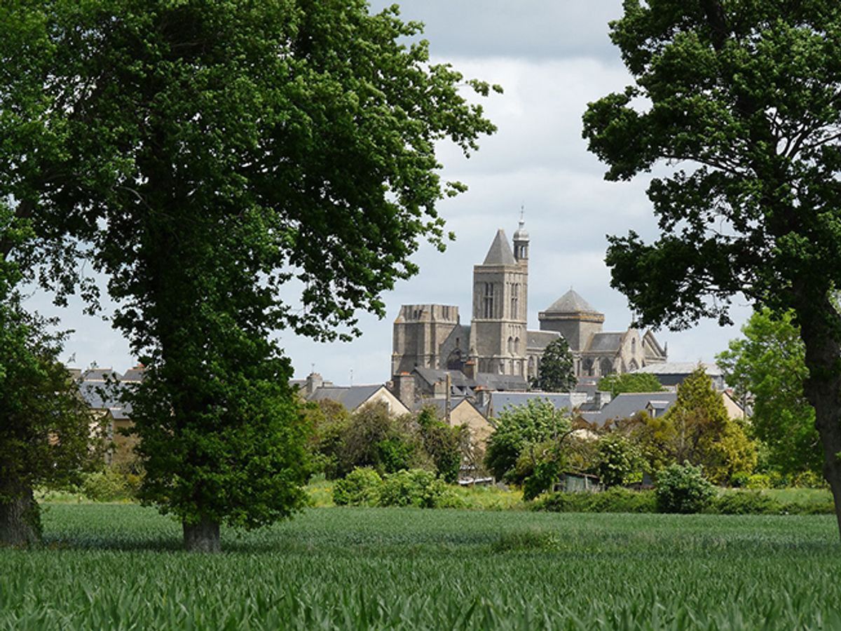 La cathédrale de Dol-de-Bretagne, en Ille-et-Vilaine. Courtesy Fondation du Patrimoine