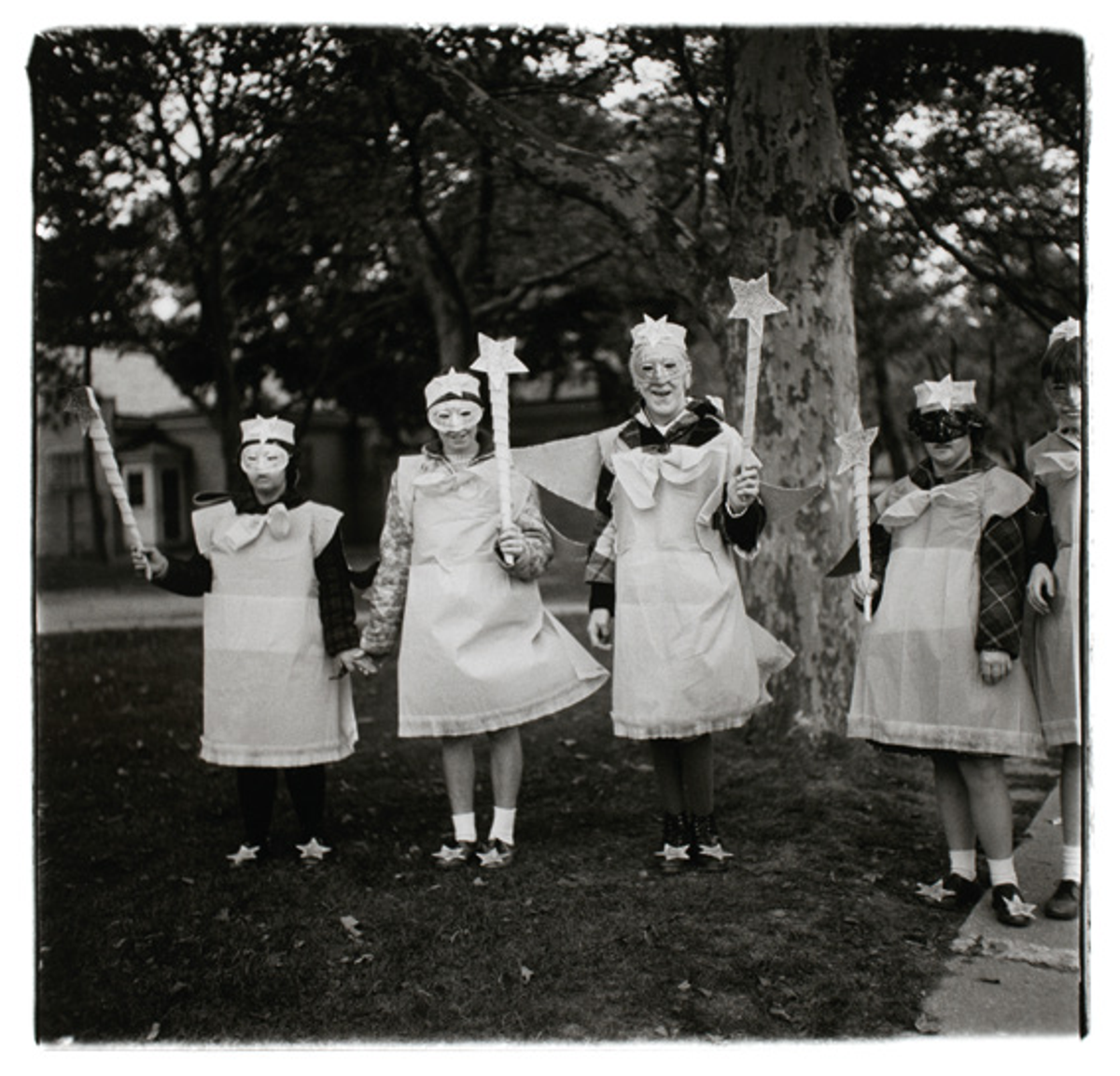 Diane Arbus, Sans titre(49), 1970–1971, tirage gélatino-argentique. ©The Estate of Diane Arbus