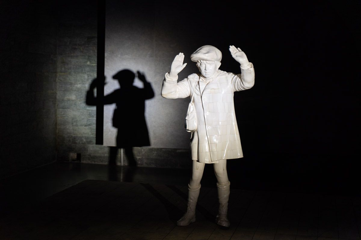 Vue de l’exposition d’Adel Abdessemed «Mon enfant» au Mémorial de la Shoah, à Paris. Photo : Yonathan Kellerman