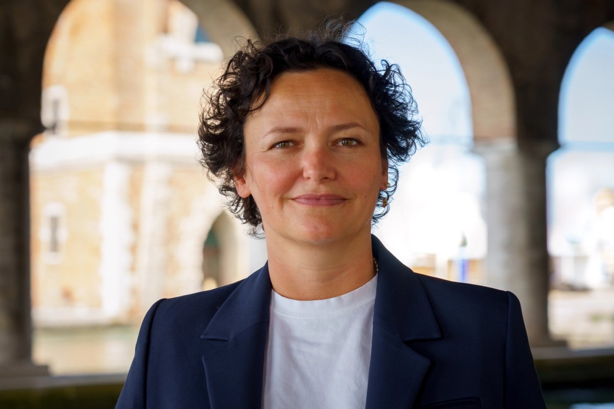 Cecilia Alemani. © Andrea Avezzù, courtesy de la Biennale di Venezia