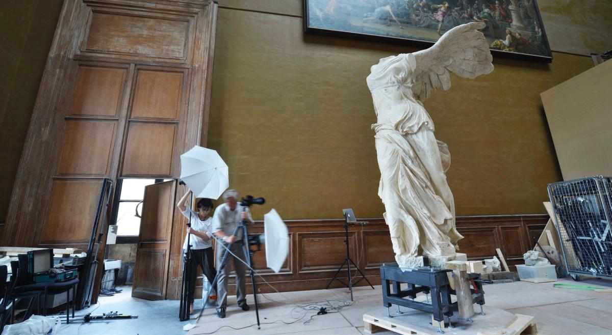 Numérisation 3D de la Victoire de Samothrace par Art Graphique et Patrimoine, une des cinq marques de Memorist.