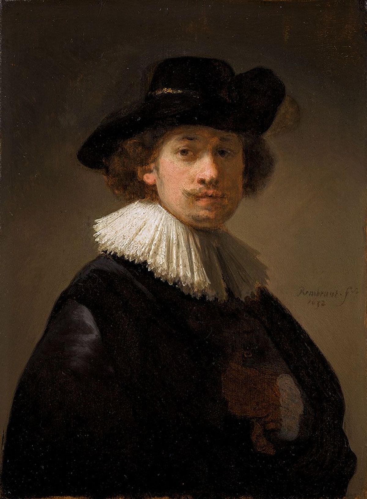 Rembrandt van Rijn, Autoportrait en collerette et chapeau noir (1632), vente du soir de Sotheby’s, 28 juillet, est. de 12 à 16 millions de livres (13 à 17 millions d’euros). D.R.