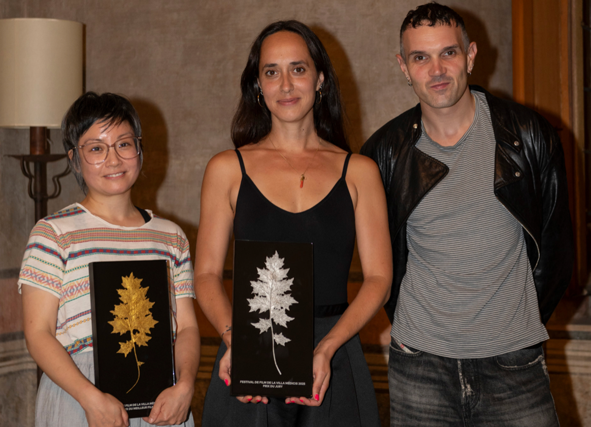 Lesley Loksi Chan, Caroline Poggi & Jonathan Vinel.
© Margherita Nuti & Claudia Gori