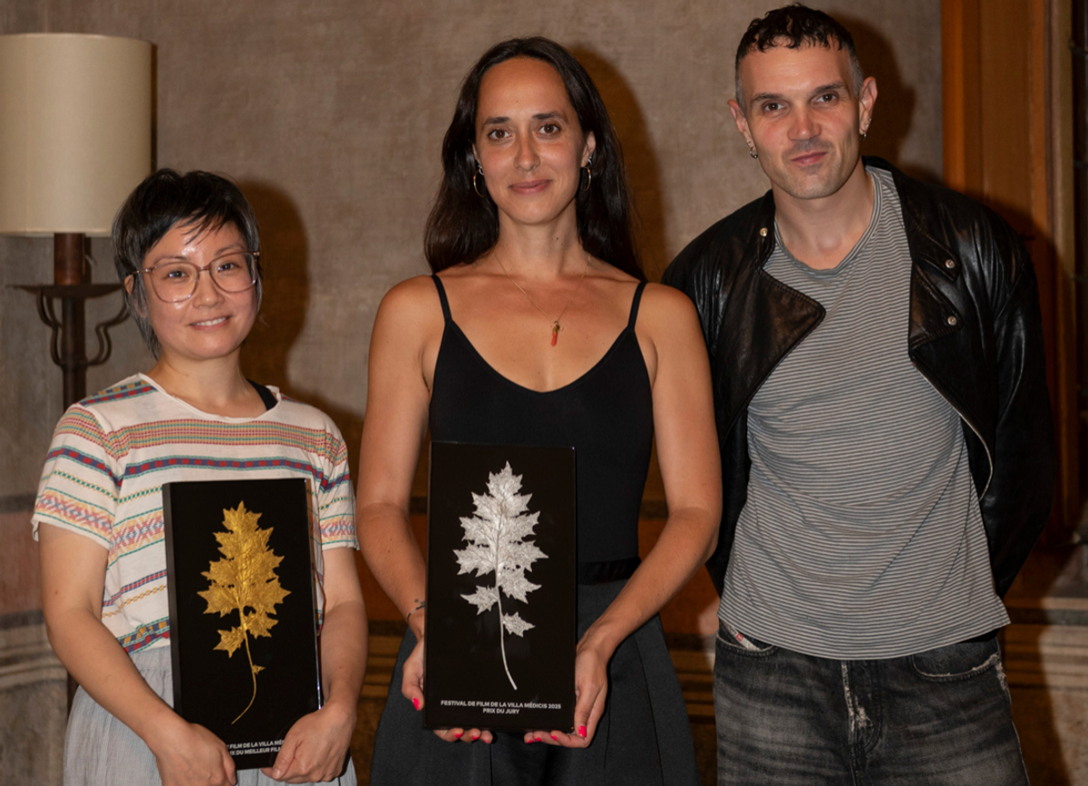 Lesley Loksi Chan, Caroline Poggi & Jonathan Vinel.
© Margherita Nuti & Claudia Gori