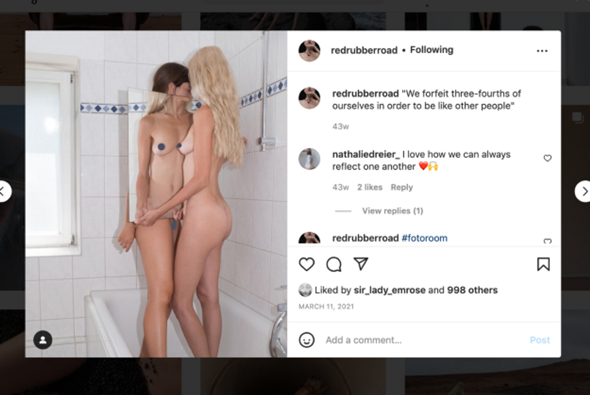 Post auto-censuré sur Instagram du duo d’artistes Red Rubber Road (Ana Hell et Nathalie Dreier). Photo : @redrubberroad