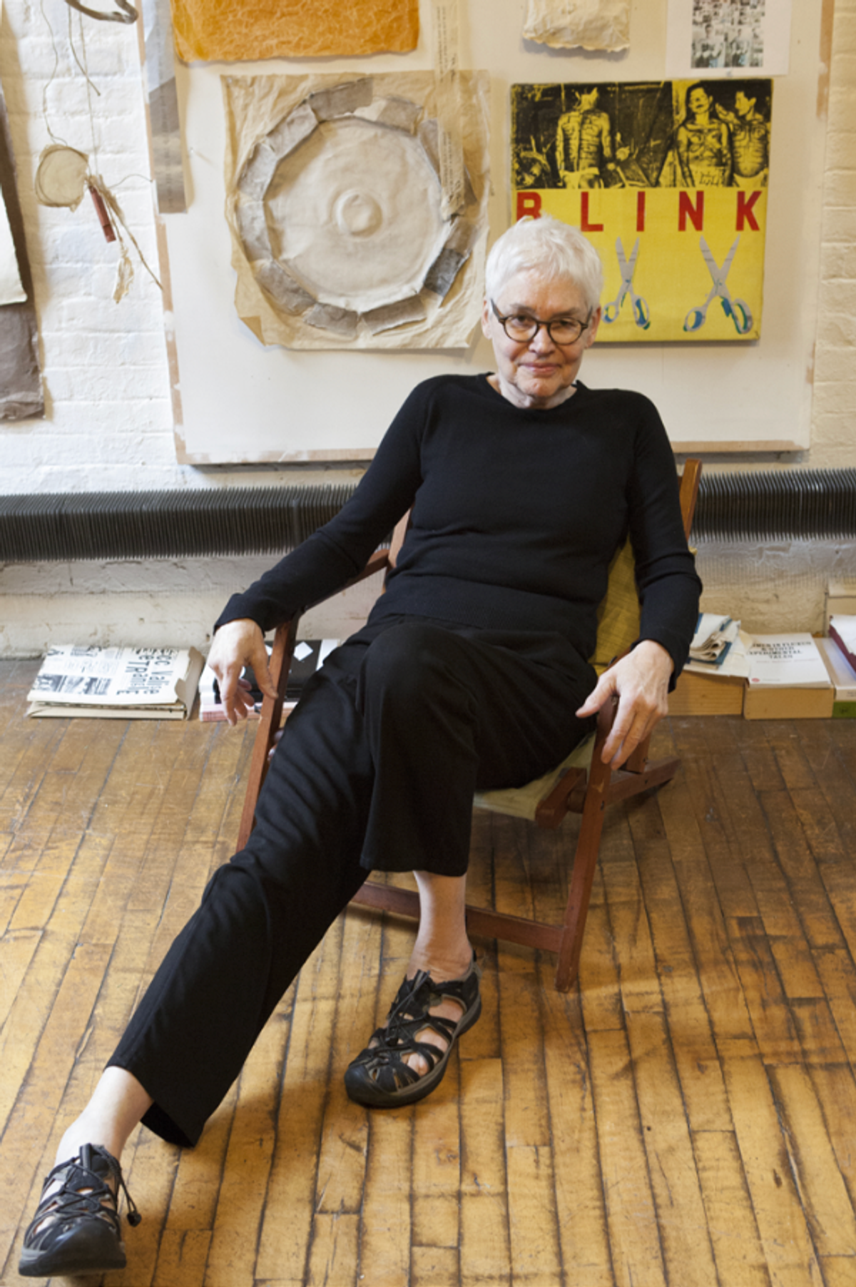 Alison Knowles dans son atelier de New York, en 2012. Photo : Jessica Higgins