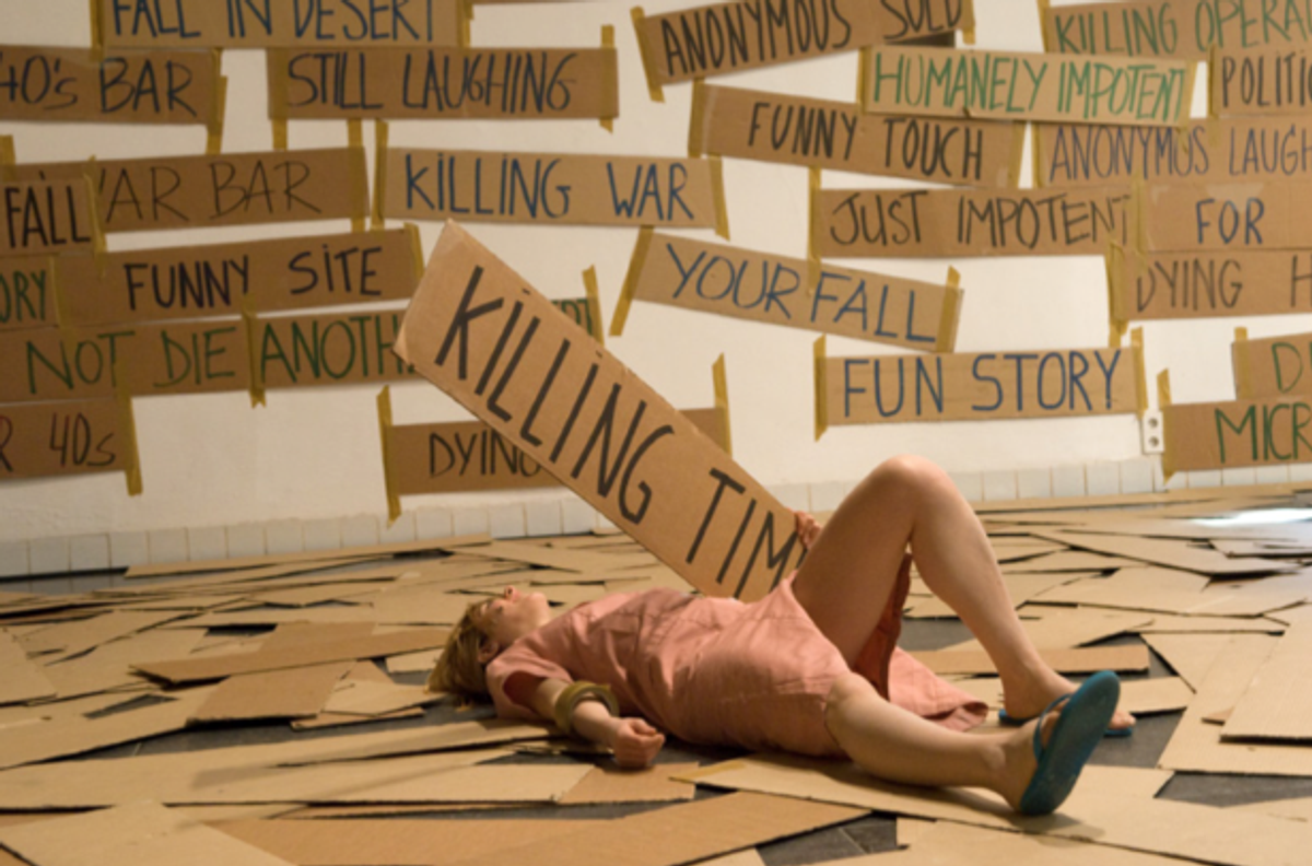 La Ribot, Laughing Hole, 2006, FNAC 2016-0232, Centre national des arts plastiques. © La Ribot / Cnap. Photo : Anna van Kooij