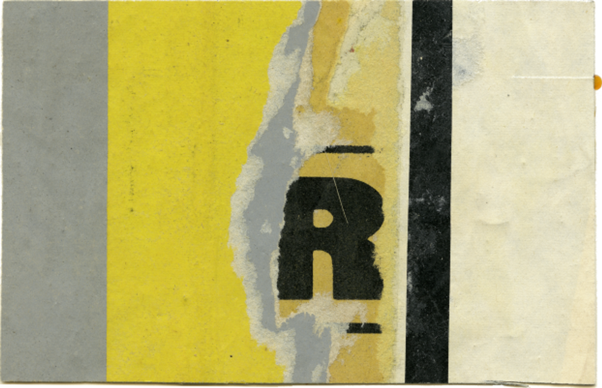 Jacques Villeglé, R, 1966, affiches lacérées contrecollées sur carton Bristol. Prix : 3500 euros. © Jacques Villeglé. Courtesy galerie G.-P. & N. Vallois, Paris