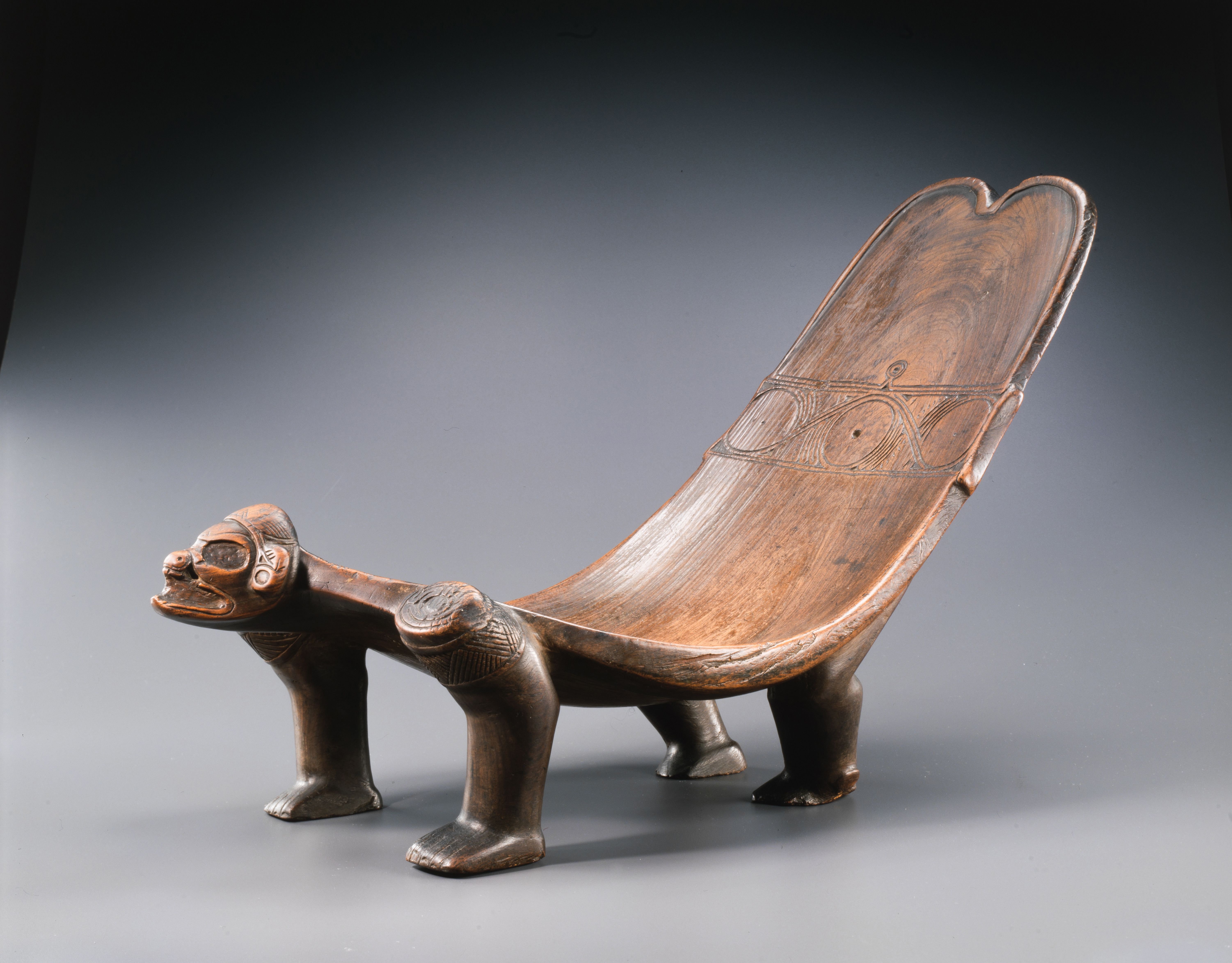 Duho taïno, XIVe siècle, bois de gaïac, musée du quai Branly – Jacques Chirac, Paris. © Musée du quai Branly – Jacques Chirac, Paris