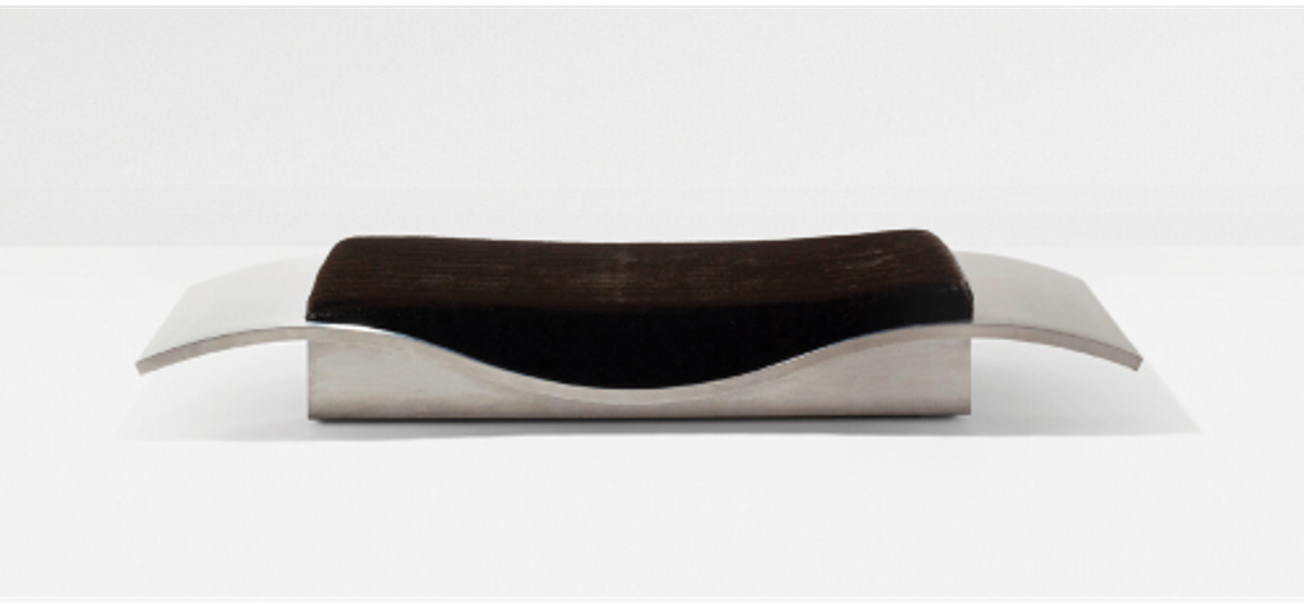 Maria Pergay, Lit tapis volant, vers 1968, acier inox, est. 60000-80000 euros. Courtesy Christie’s