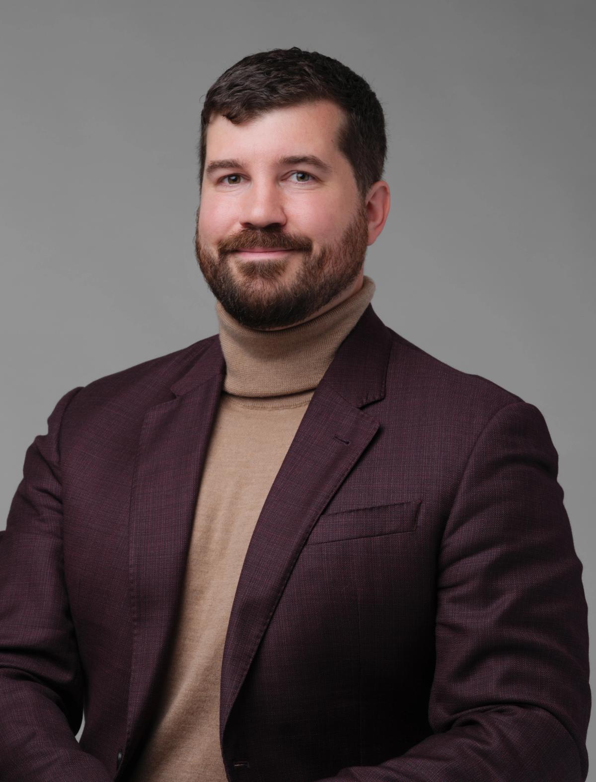 Philippe Halbert, conservateur des arts décoratifs et du design, Musée des beaux-arts de Montréal. 

Photo MBAM, Jean-François Brière



