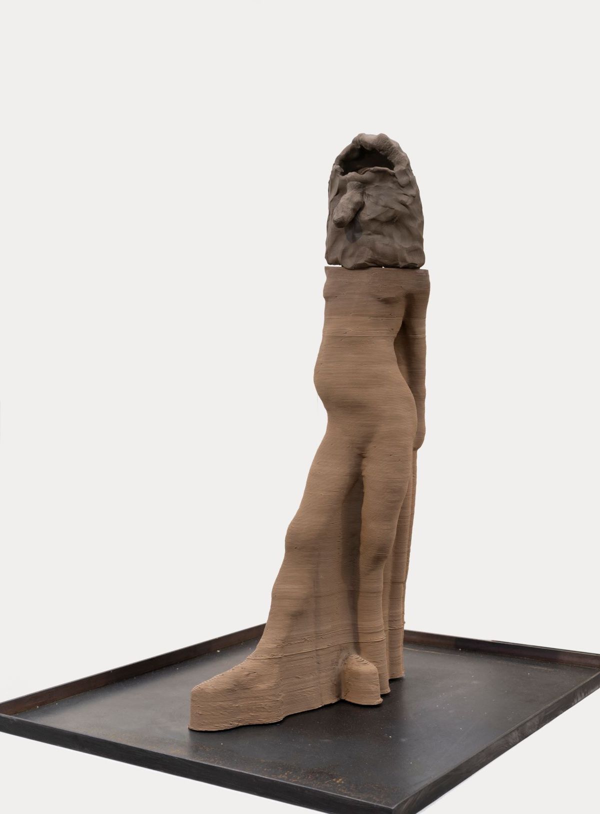 Antoine Renard, Impression, après Degas (#012), 2019, impression 3D de céramique, fragrance (methyl n-amyl ketone, tabac, ambrarome). Courtesy de l’artiste et galerie Nathalie Obadia, Paris/ Bruxelles. Photo Bertrand Huet/Tutti image.