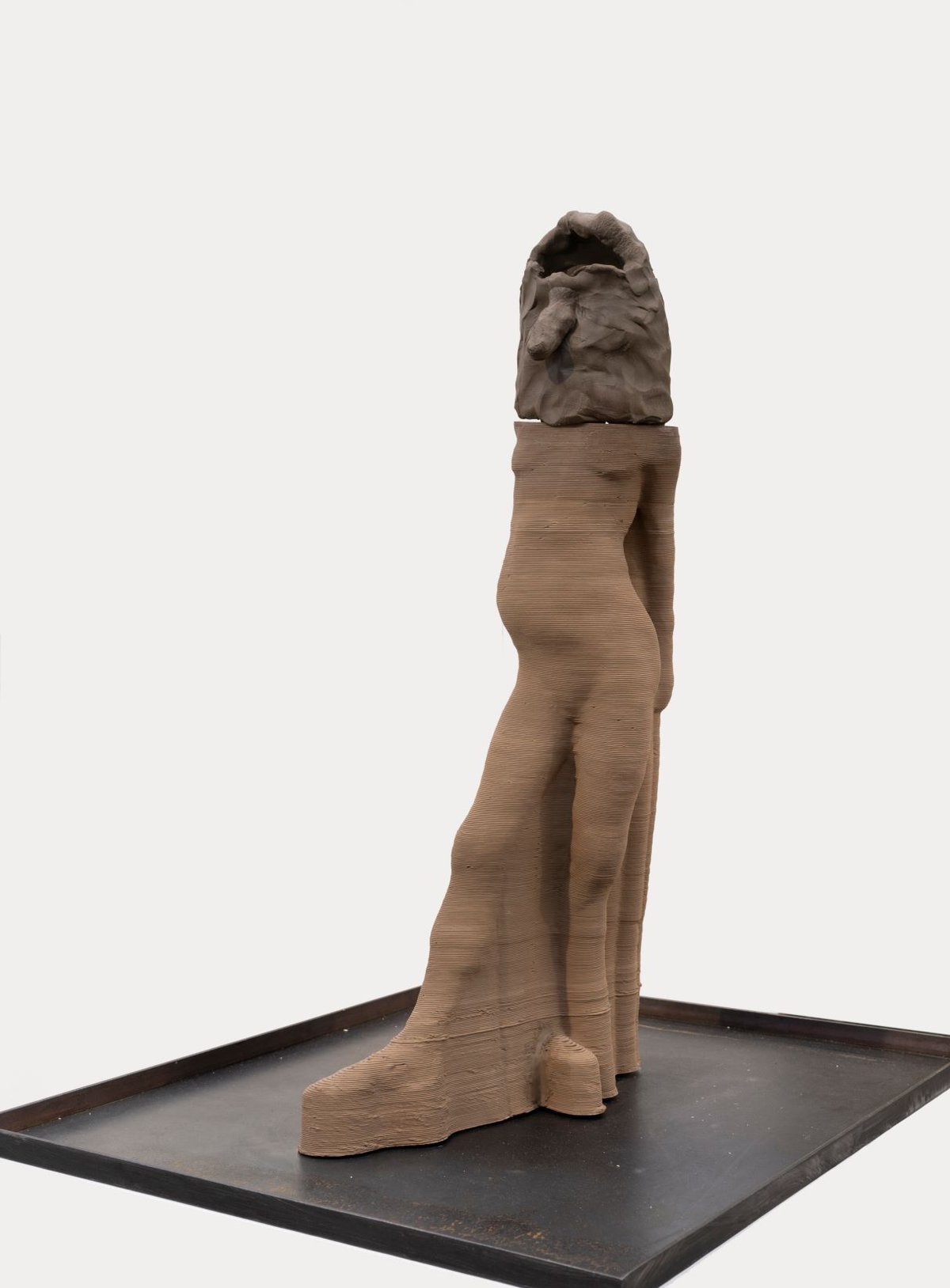 Antoine Renard, Impression, après Degas (#012), 2019, impression 3D de céramique, fragrance (methyl n-amyl ketone, tabac, ambrarome). Courtesy de l’artiste et galerie Nathalie Obadia, Paris/ Bruxelles. Photo Bertrand Huet/Tutti image.