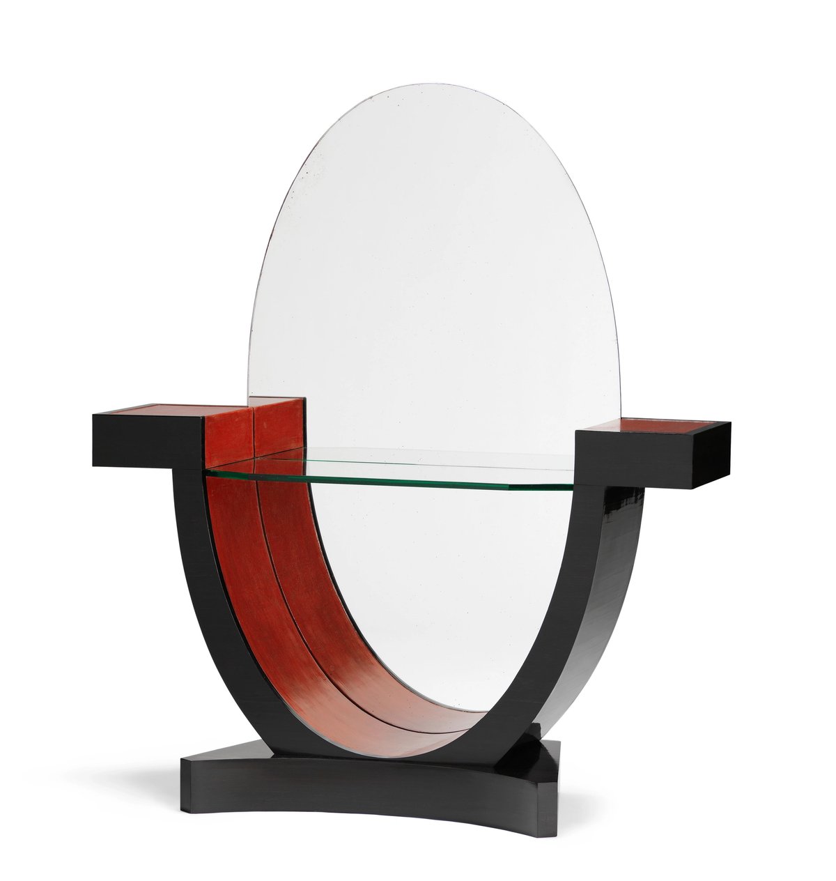 Pierre-Émile Legrain, coiffeuse éditée par Louis Vuitton, 1921, placage d’ébène et laque, collection Louis Vuitton. © Louis Vuitton Malletier