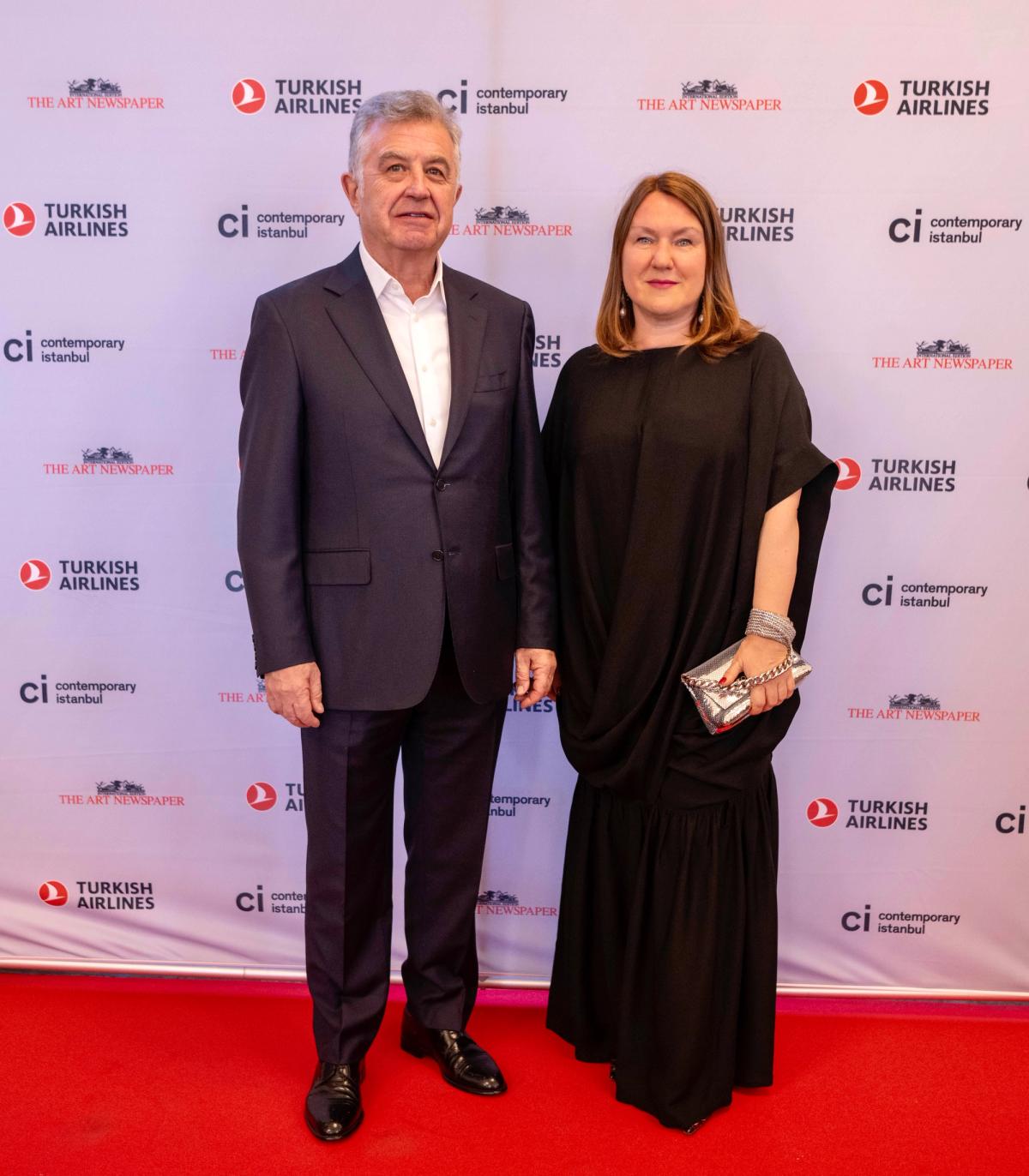 Inna Bazhenova et Ali Güreli le 15 juin 2023 à Bâle. Photo : Tarık Saroglu