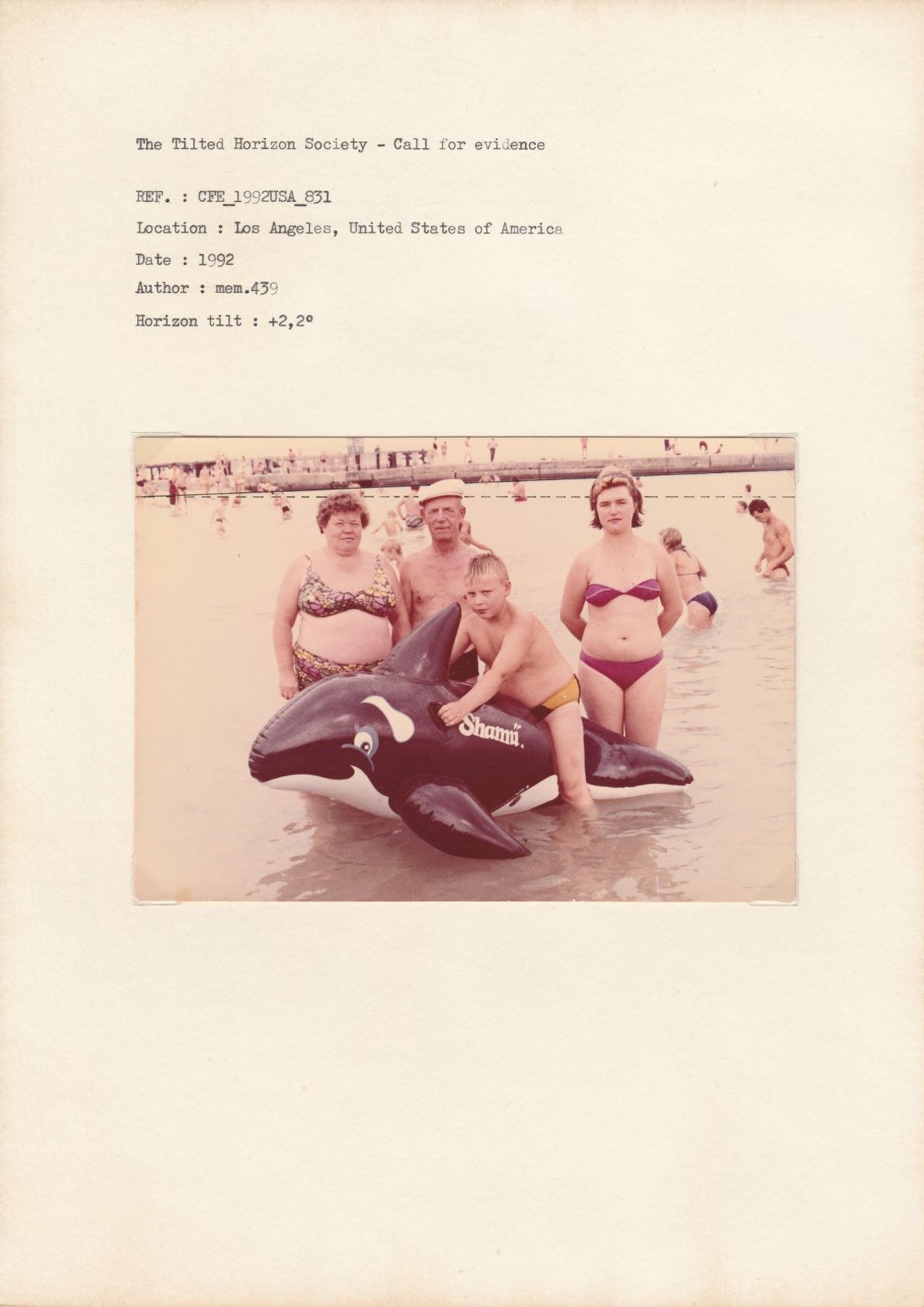 Anne-Lou Buzot, « The Tilted Horizon Theory ». © Anne-Lou Buzot